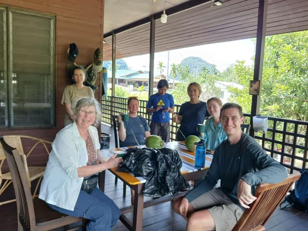 Mulu Tribal Homestay Luaran gambar